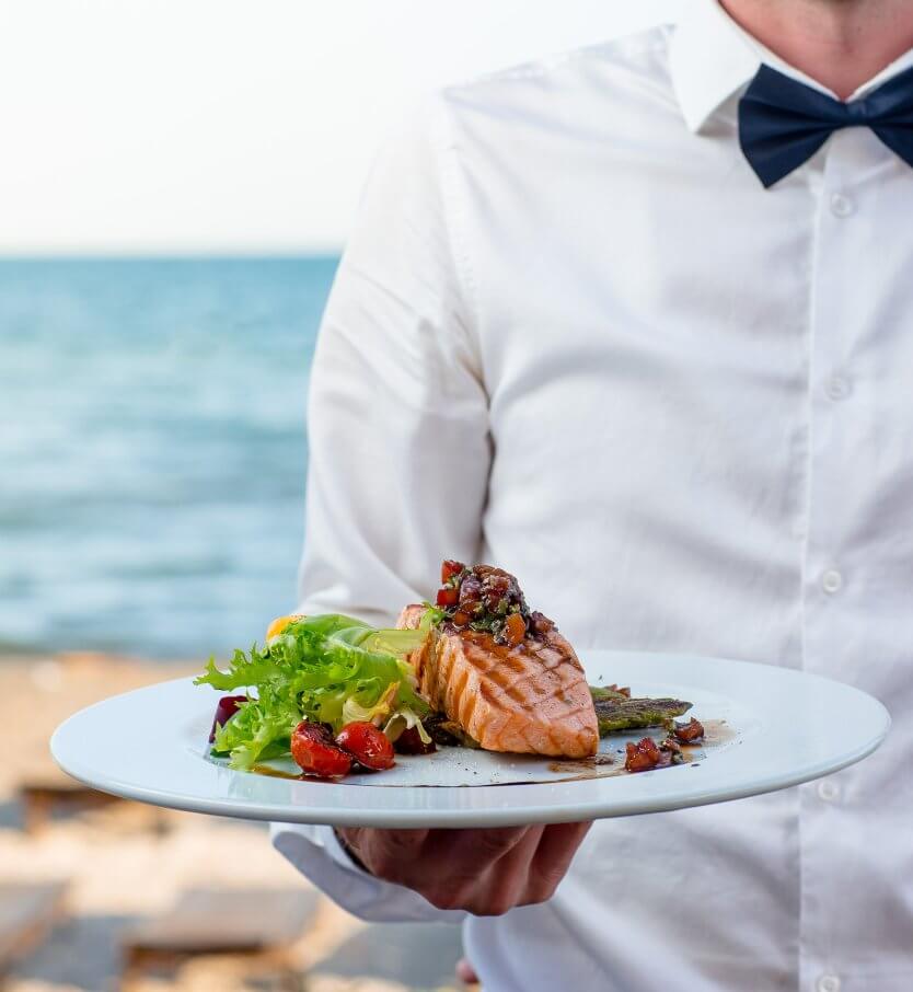 Featured image for Vis Restaurants: 10 Best Places to Eat in Vis Town